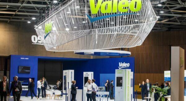 法雷奥Q3销售额同比下降5%,再次下调全年销售额预期